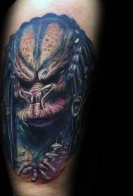 Farebné strašidelné tetovanie strašidelného dravca