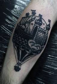 Globus negre de l'escola de vedell amb patró de tatuatge en barca i castell