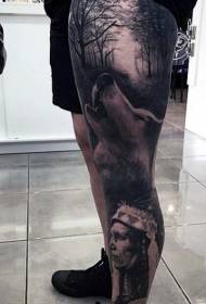 大腿驚人逼真的印度酋長與森林狼紋身圖案