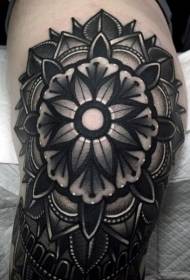 Koleno nádherné černé květiny tetování vzor