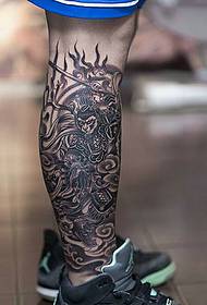 Caña clásica en blanco y negro Qitian gran tatuaje patrón