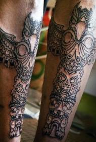 Modello tatuaggio totem tribale semplice linea nera di vitello