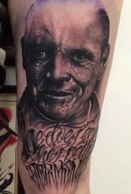 Péinteáil horror dubh agus bán agus patrún tattoo litreacha