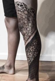 Motivo tatuaggio ornamento tribale bianco e nero per la personalità del polpaccio