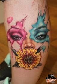 Nuwe skool gekleurde kalf meisie portret met blomme tattoo patroon