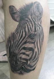 Casan pàtran tatù zebra dubh is geal fìor reusanta