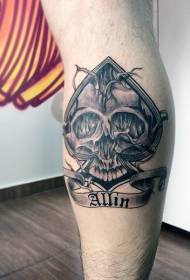Blauzdos juodos pilkos spalvos kastuvų simboliu kaukolės ir raidžių tatuiruotės modelis