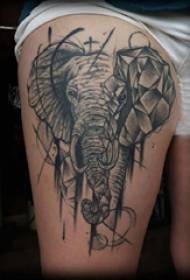 Cuisse tradition fille cuisse fille sur l'image de tatouage éléphant noir