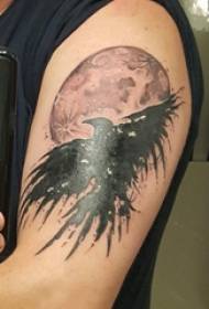 Tattoo eagle picture dreng stor arm på sort grå ørn tatovering billede