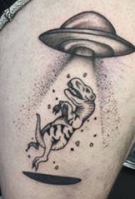 Tatuaxe de coxa rapaza masculina coxa en platillo e tatuaxe de dinosauro