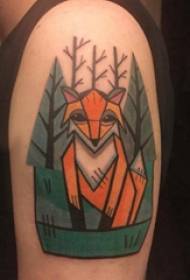 Mfano mkubwa wa tattoo ya mkono wa kiume mkono mkubwa juu ya mti na picha ya tattoo ya mbweha