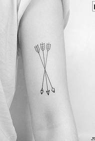 Big arm small fresh arrow tattoo pattern