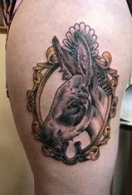 Pattern di tatuaggi di cavalli cugliera di moda di tatuaggio di cavallo