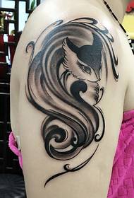 Fascinating big arm fox tattoo pattern