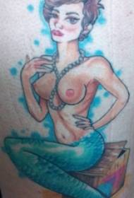 Tattoo mermaid foto sexy del tatuaggio della sirena sulla coscia della ragazza