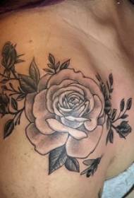 Slika dvojne roke tattoo girl črna roka tattoo slika na črni roki