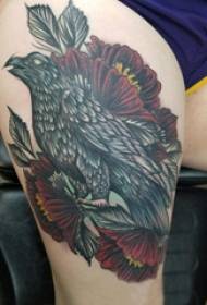 Foto tatuaggio uccello uccello coscia ragazza tatuaggio