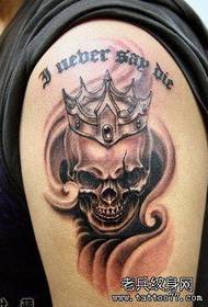 шема на тетоважа со грабон круна