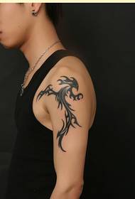 Moda bello bracciu grande bracciu neru è biancu phoenix totem mudellu di tatuaggi
