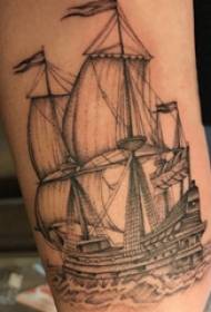 Uewerschenkel Tattoo männlech Student Student Oberschenkel op Segelen Segelen Tattoo Bild