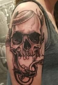lebka tetování dívka na velké paže had a obrázky lebky tetování