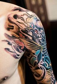 Bata ug lig-on nga sumbanan nga tattoo squid tattoo