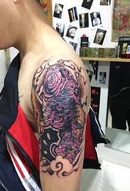 Lengan pinunjul cumi tattoo cumi gaya gambar 翩翩