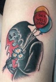череп татуювання дівчина на стегно повітряна куля і череп татуювання фотографії