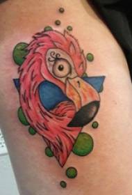 Coxa tatuagem tradicional menina coxa na foto de tatuagem triângulo e pássaro