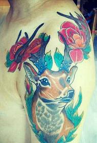 Ison käsivarren väri söpö peura tatuointi tatuointi