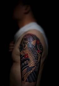 Maschera per tatuaggio di calamari a braccio grande maschile
