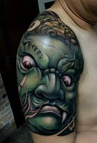 Tatuagem de Totem colorido de braço grande para homens