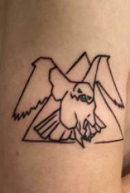 Ilustraĵo por tatuaje de granda brako vira granda brako sur tatuaje de triangulo kaj aglo