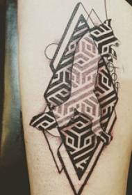 Tetoválás állati lány comb az állati tetoválás képe