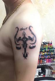 سپر سائز جو وڏو هٿ شخصيت totem tattoo