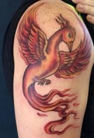 Sawirka loo yaqaan 'Tattoo Phoenix sawir lab Phoenix oo ku yaal sawir midabeysan oo sawir leh