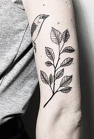 Голема рака мала свежа гранка тетоважа шема