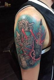 Robotti tatuointi poika iso käsi kitaralla ja robotti tatuointi kuva