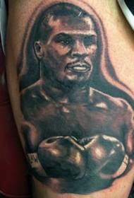 Patrón de tatuaje de retrato de boxeador famoso de pierna