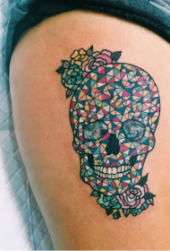 Impressive decorative wind colored skull tattoo pattern