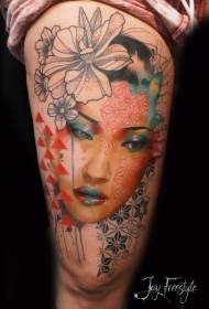 Retrat femení a l'estil japonesa amb motius de tatuatge de flors