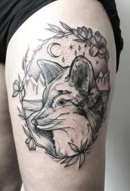 大腿雕刻風格黑色可愛狐狸與夜空花紋身圖案