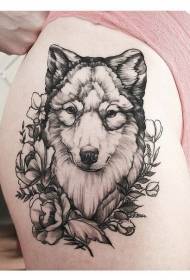 Stili i gdhendjes në stilin e gdhendjes së luleve të zeza ujku model tatuazh kokë