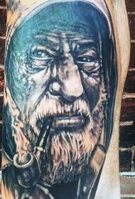 Kājas reālistiski melni pelni smēķē vecā jūrnieka portreta tetovējuma modeli