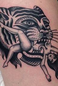 Бедро тигра з жінкою татуювання візерунком