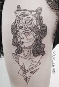 Casco di tigre femminile tinta nera di stile di schizzo di schizzo cù mudellu di tatuaggi geometrici