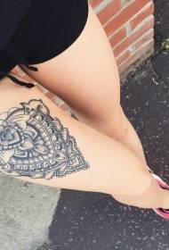 Thigh black classic decorative tattoo pattern