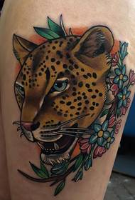 Pola tattoo sirah macan tutul warna