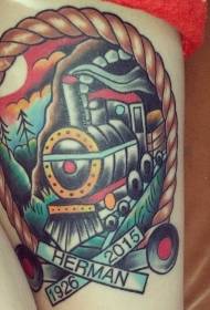 Ou styl kleurvolle lokomotief met lettertatoe  105694 @ Engelse alfabet tatoeëring in beenwaterverfstyl