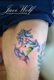 Patrón de tatuaje de unicornio estilo acuarela muslo